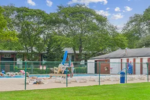 2434 Brandenberry Ct, Arlington Heights, IL 60004 - Photo 23