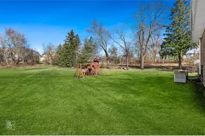 2072 Palatine Road, Inverness, IL 60067 - Photo 15