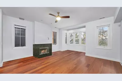 2239 N Lister Avenue #201, Chicago, IL 60614 - Photo 3