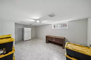 521 James Ct, Glendale Heights, IL 60139 - Photo 13