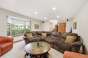 11725 S Black Forest Ln, Palos Park, IL 60464 - Photo 7