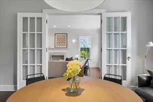 356 Ridge Ave, Evanston, IL 60202 - Photo 15