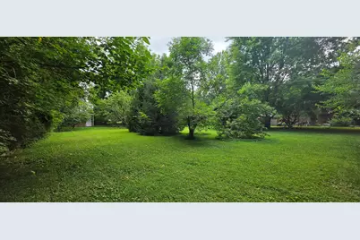 835 N Front Street, Monticello, IL 61856 - Photo 21