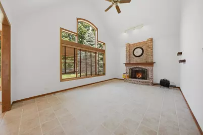 9 N Daniels Drive, Batavia, IL 60510 - Photo 5