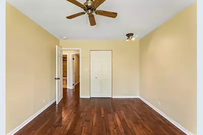 3950 Dundee Road #203, Northbrook, IL 60062 - Photo 17