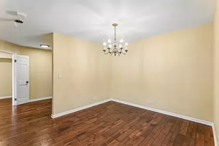 3950 Dundee Rd, Northbrook, IL 60062 - Photo 13