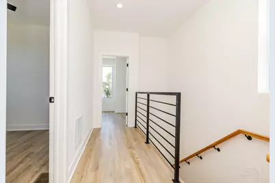 544 N Lawndale Avenue, Chicago, IL 60624 - Photo 19
