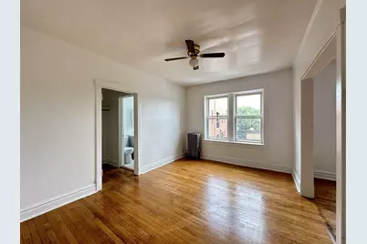2432 N Linden Place #305, Chicago, IL 60647 - Photo 7