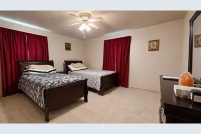 1002 S Mattis Avenue, Champaign, IL 61821 - Photo 7