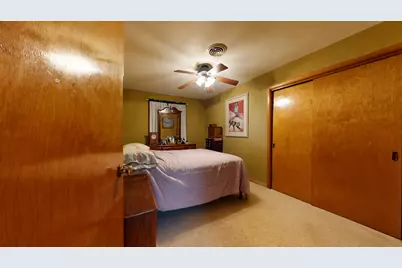 1002 S Mattis Avenue, Champaign, IL 61821 - Photo 5