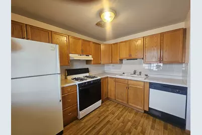 1037 Quanset Court #1037, Schaumburg, IL 60194 - Photo 9