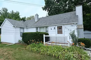 3152 27th St, Zion, IL 60099 - Photo 1