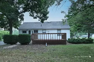 3152 27th St, Zion, IL 60099 - Photo 21