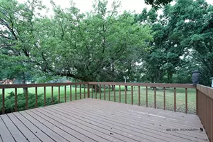 3152 27th St, Zion, IL 60099 - Photo 17