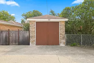 1924 Clinton Ave, Berwyn, IL 60402 - Photo 5