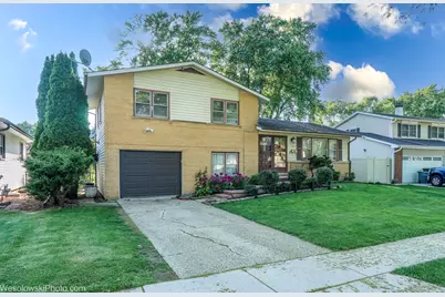 1408 S Fern Drive, Mount Prospect, IL 60056 - Photo 1