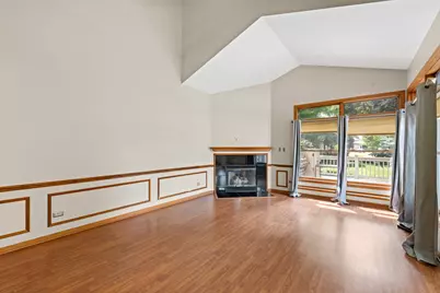 10930 Jodan Drive, Oak Lawn, IL 60453 - Photo 7