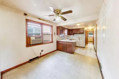 6506 S Laflin Street, Chicago, IL 60636 - Photo 7