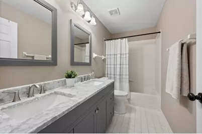 112 N Bristol Drive, Bloomingdale, IL 60108 - Photo 25