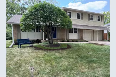 828 N Glenn Drive, Palatine, IL 60074 - Photo 1
