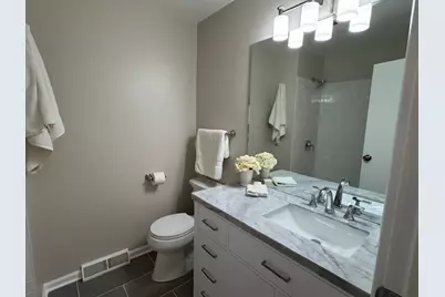 828 N Glenn Drive, Palatine, IL 60074 - Photo 15