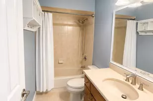 7942 W Addison St, Chicago, IL 60634 - Photo 15