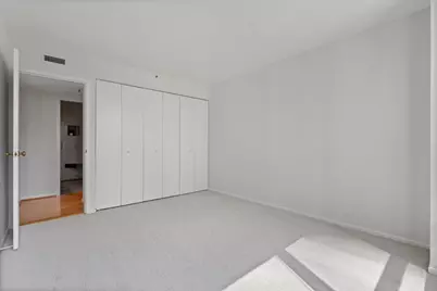 400 E Ohio Street #2003, Chicago, IL 60611 - Photo 37