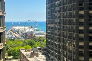 400 E Ohio St, Chicago, IL 60611 - Photo 7