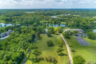 62 Dundee Ln, Barrington Hills, IL 60010 - Photo 5