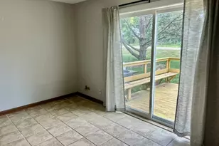 2732 Wilshire Ct, Aurora, IL 60502 - Photo 3