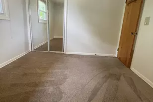 2402 E Grand Ave, Lindenhurst, IL 60046 - Photo 9