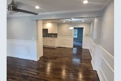 9205 S Sangamon Street, Chicago, IL 60620 - Photo 3