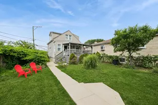 5150 N Moody Ave, Chicago, IL 60630 - Photo 1