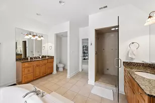 678 Oak St, Glen Ellyn, IL 60137 - Photo 25