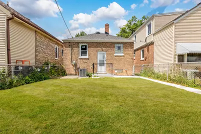 3523 S 53rd Avenue, Cicero, IL 60804 - Photo 17