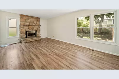 2656 Bloomfield Drive, Lisle, IL 60532 - Photo 17