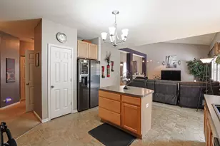 2109 Chad Ln, Montgomery, IL 60538 - Photo 13
