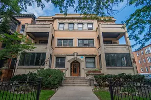 844 W Lakeside Pl, Chicago, IL 60640 - Photo 1