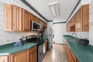 1566 N Windsor Dr, Arlington Heights, IL 60004 - Photo 19