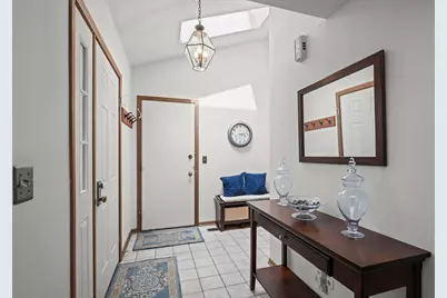 1566 N Windsor Drive #1566, Arlington Heights, IL 60004 - Photo 9