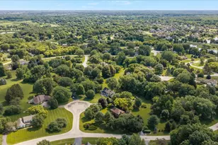 40W170 Deer Run Dr, Saint Charles, IL 60175 - Photo 43