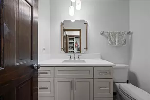 40W170 Deer Run Dr, Saint Charles, IL 60175 - Photo 15