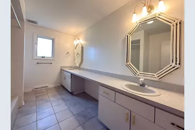 7826 Dunham Road, Downers Grove, IL 60516 - Photo 25
