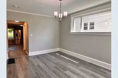 305 S Sterling Street, Streator, IL 61364 - Photo 5