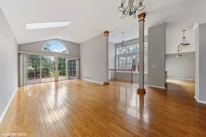 1908 N Evergreen Avenue, Arlington Heights, IL 60004 - Photo 5