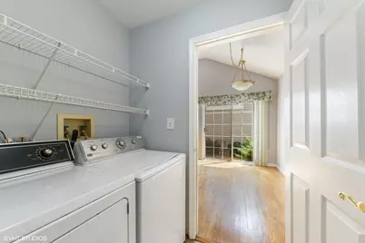 1908 N Evergreen Avenue, Arlington Heights, IL 60004 - Photo 7