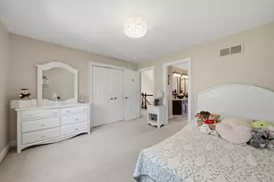 1108 Chadwick Ct, Aurora, IL 60502 - Photo 29