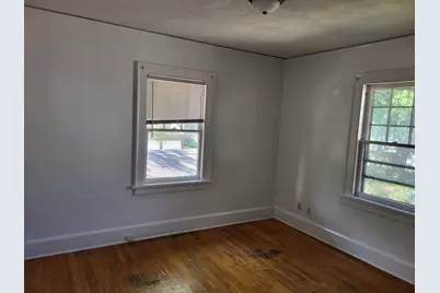 1402 N Church Street, Rockford, IL 61103 - Photo 7