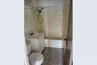 1402 N Church Street, Rockford, IL 61103 - Photo 9