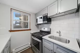 7709 W Marwood Ave, Elmwood Park, IL 60707 - Photo 5